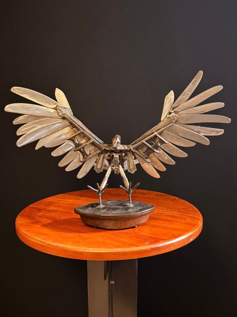 Metal Art Hawk